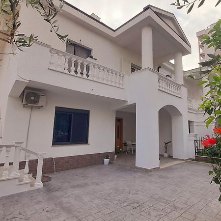 Villa Kurti Durrës Eksteriør billede