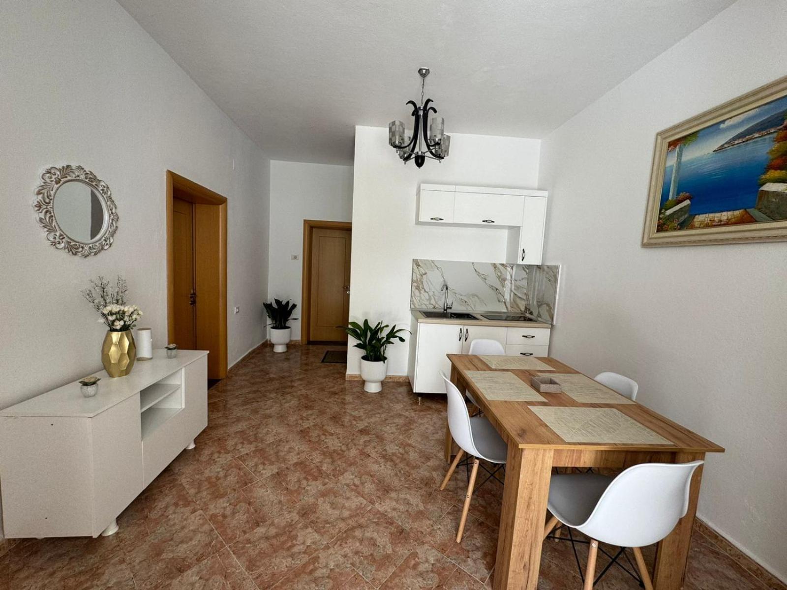 Villa Kurti Durrës Eksteriør billede